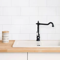 Berryalloc kitchen wall hvit snø glossy 20x10