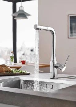 Grohe essence new kjøkkenarmatur m/l-tut