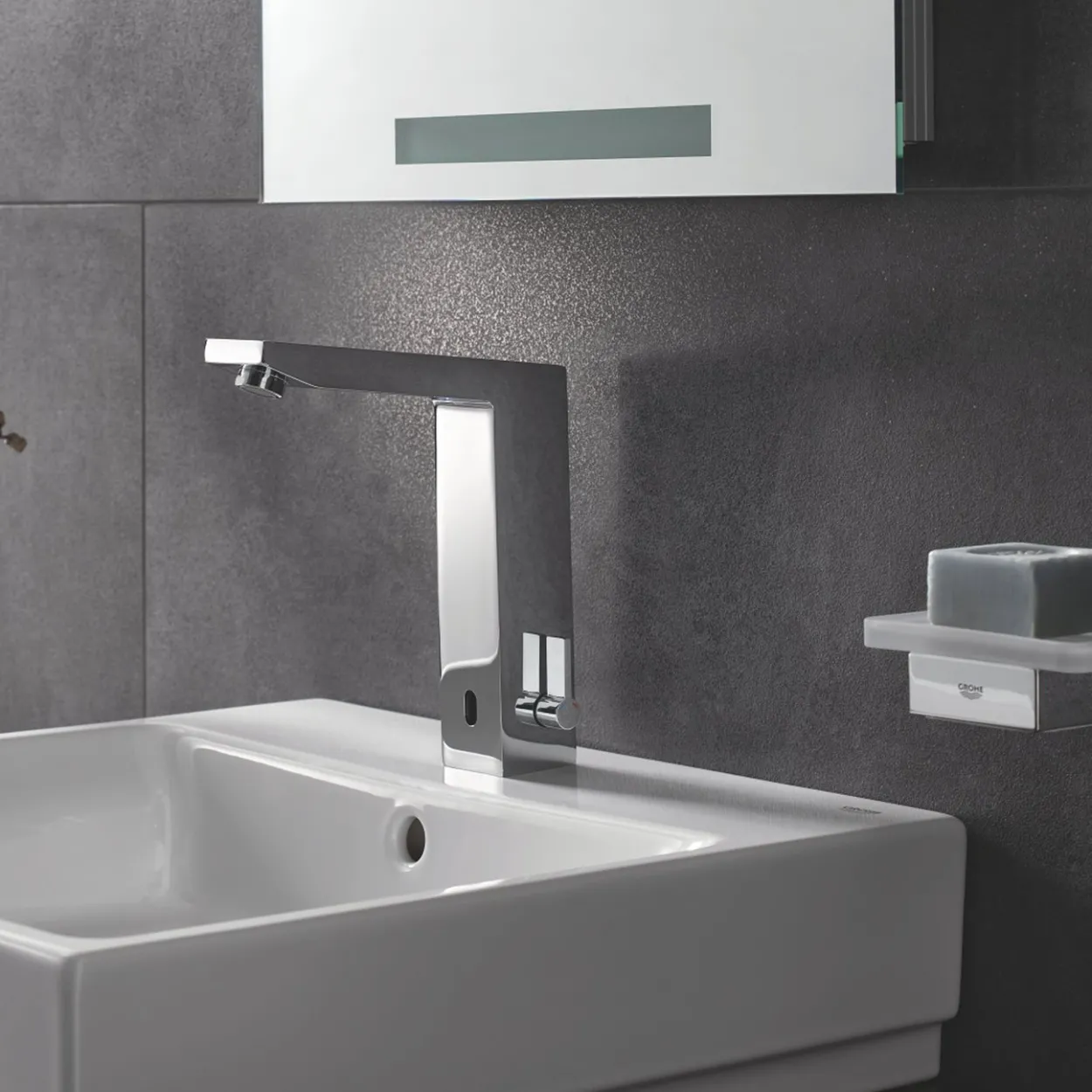 Grohe eurocube e berøringsfritt servantbatteri 6v krom