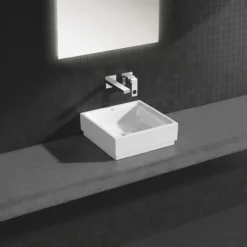 Grohe eurocube 2-hulls vegghengt servantbatteri small