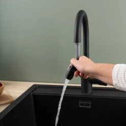 Grohe feel kjøkkenarmatur c-tut matt sort