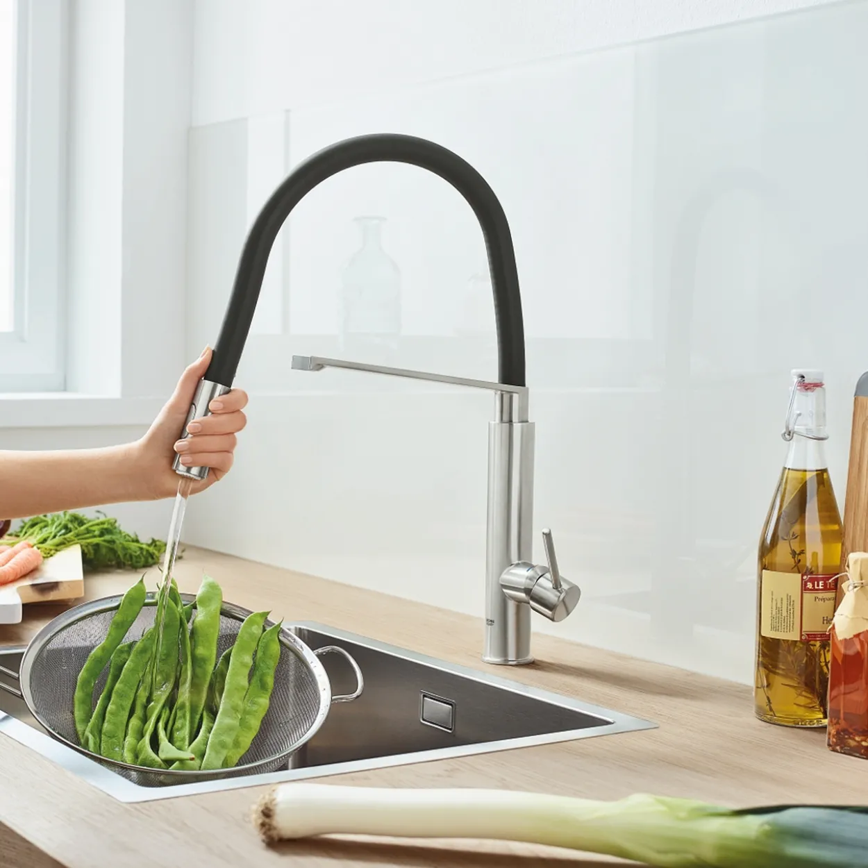 Grohe feel professional kjøkkenarmatur m/uttrekk supersteel