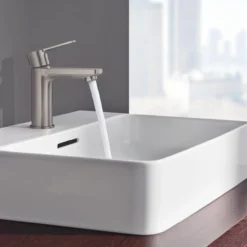 Grohe lineare servantbatteri supersteel