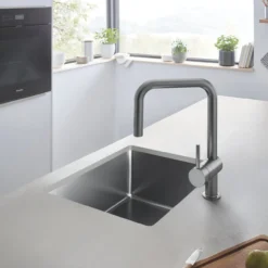 Grohe minta kjøkkenarmatur m/uttrekkbar u-tut børstet hard graphite