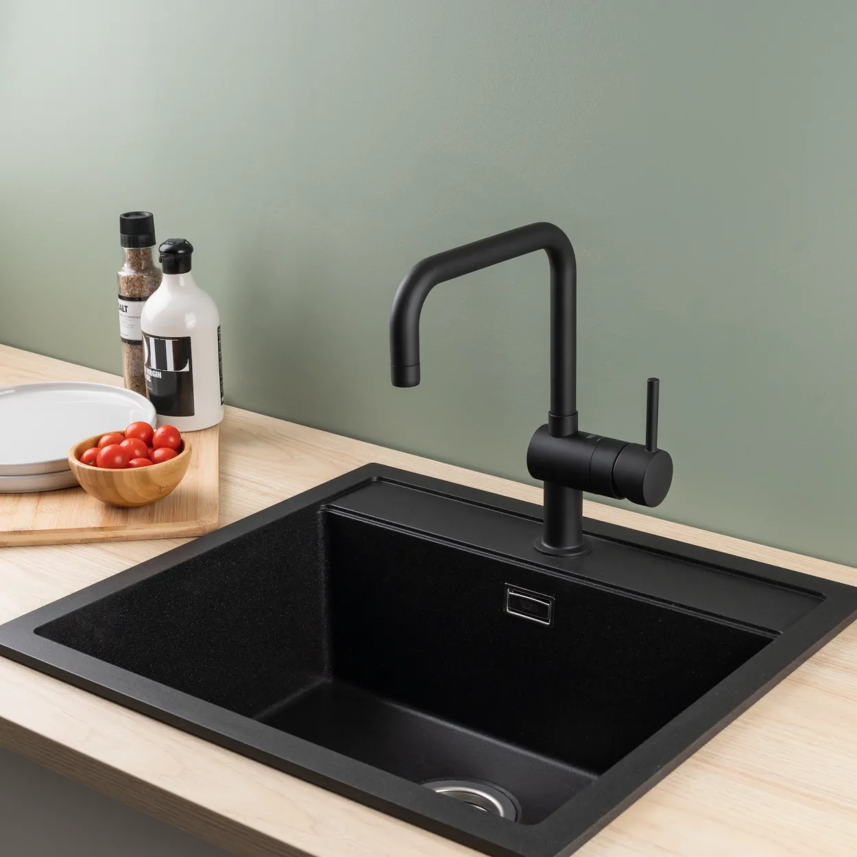 Grohe minta kjøkkenarmatur u-tut matt sort