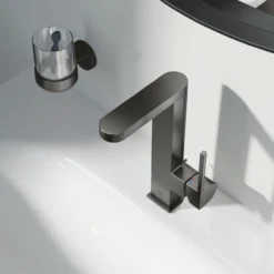 Grohe plus l servantbatteri m/uttrekkbar tut & oppløft børstet hard grafitt