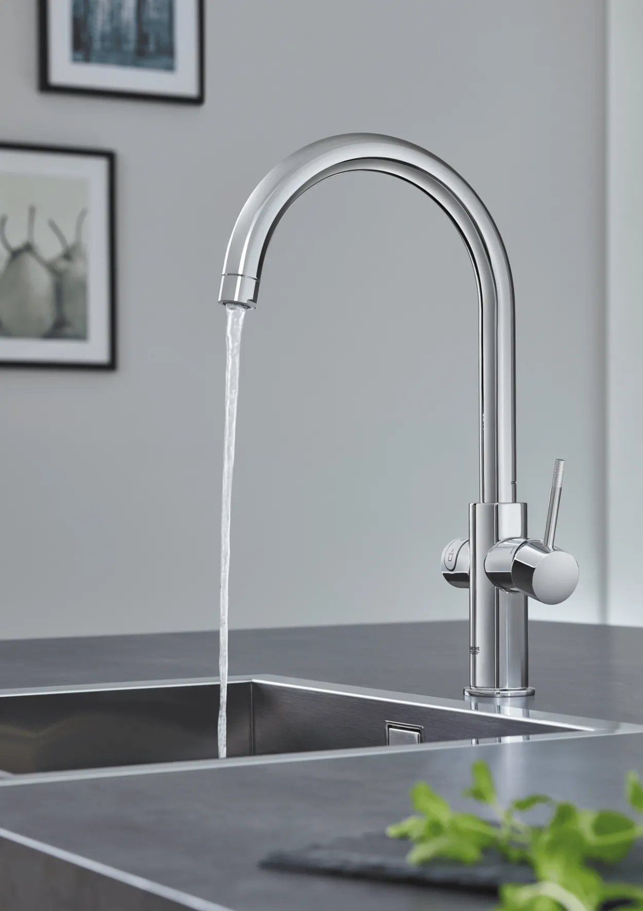 Grohe red duo kjøkkenarmatur m/ c-tut og stor bereder