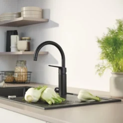 Grohe start kjøkkenarmatur m/avstengning sort
