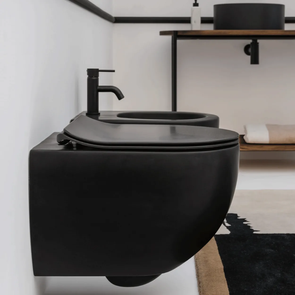 Lavabo glomp mini slim toalettsete m/soft close matt sort