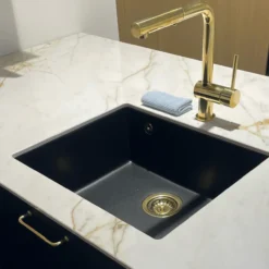 Lavabo kubus 040 kjøkkenarmatur m/uttrekk massiv messing