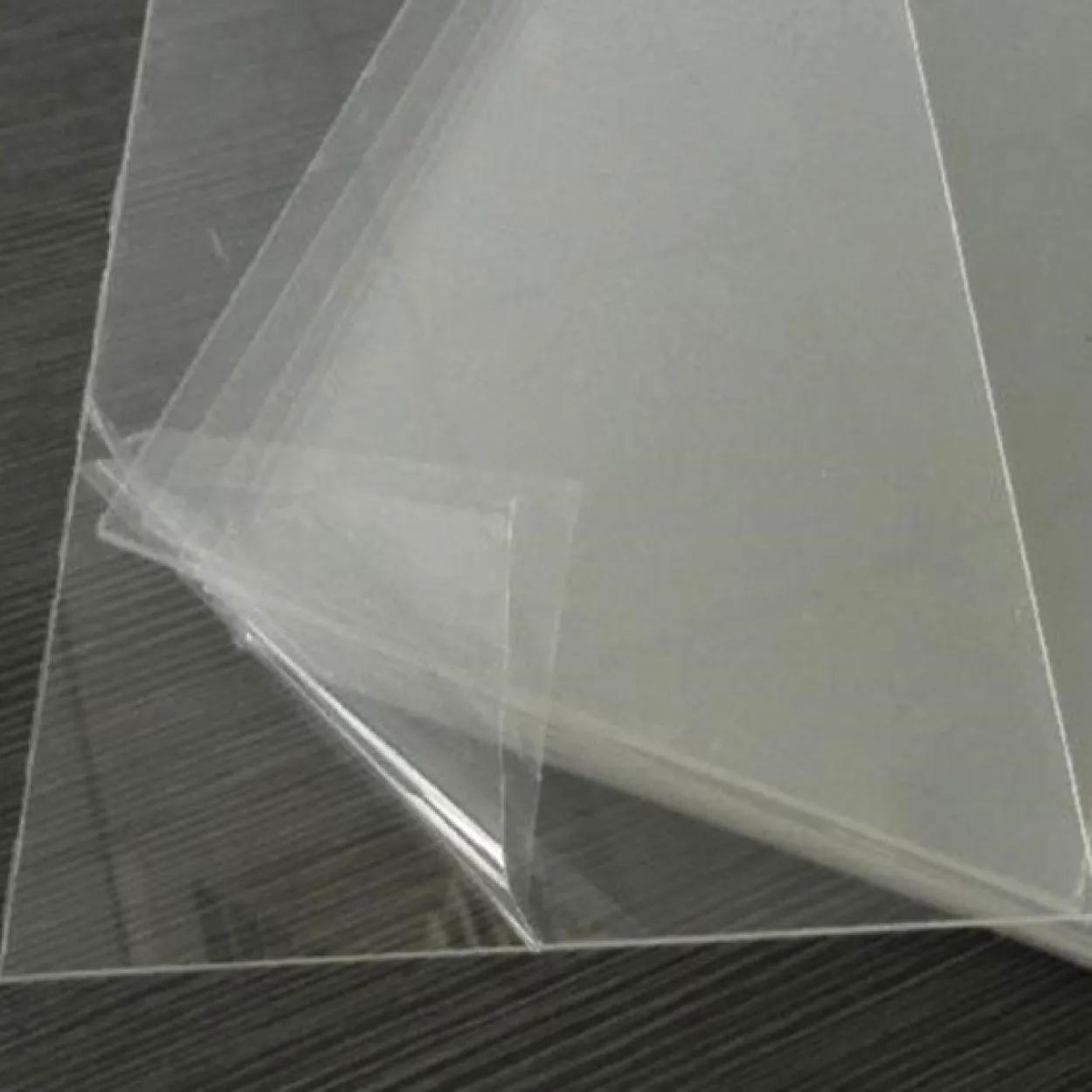 Millex plate i plastglass klar 500×1000×4 mm