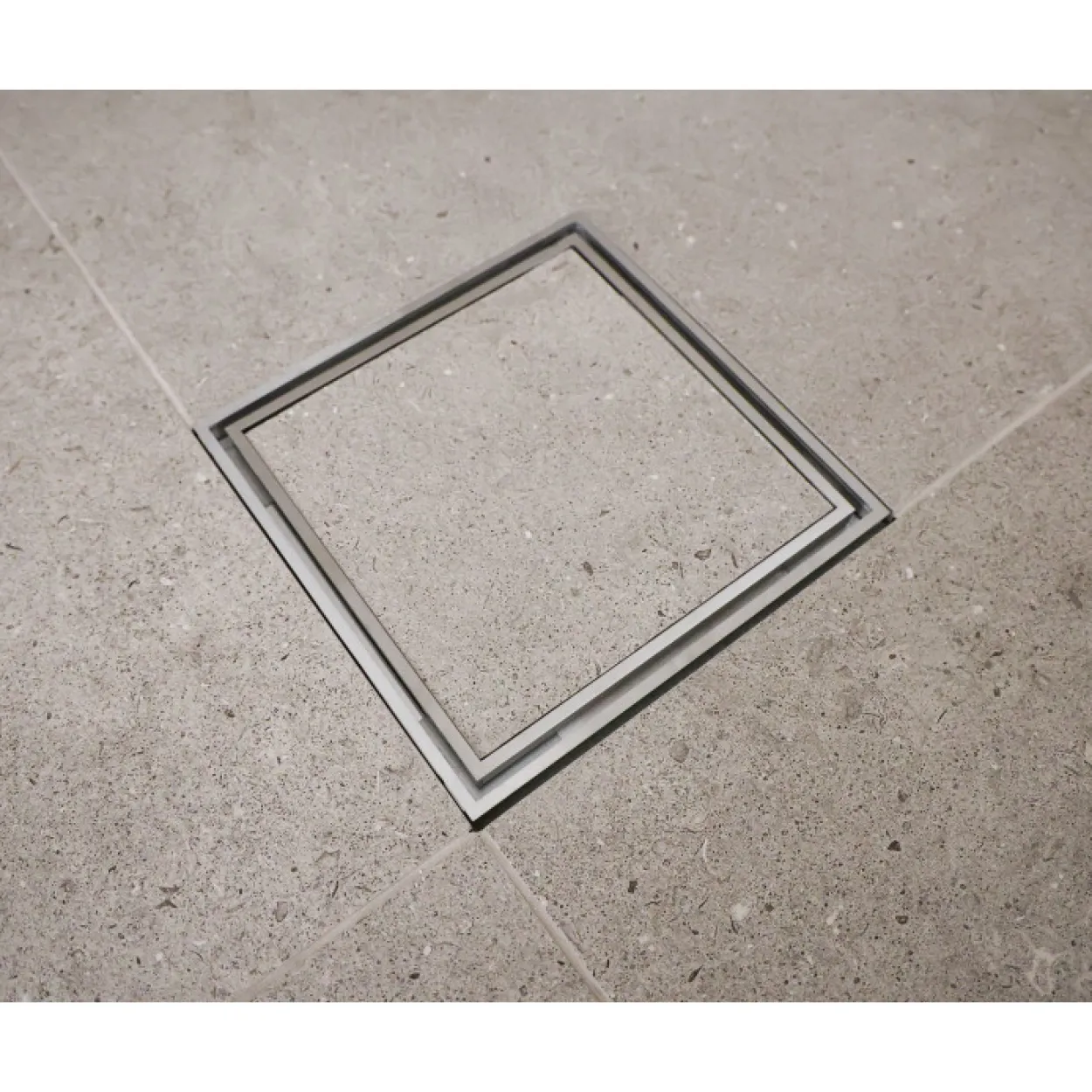 Slukrist tile in 20x20 cm børstet syrefast stål 316
