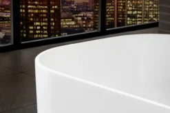 V&b finion badekar 170x70 med påfylling via overløp, detaljer i gull