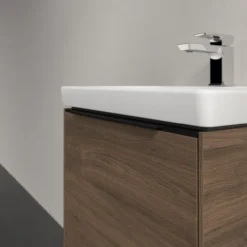 V&b subway 3.0 servantskap 47x42 arizona oak håndtak i volcano black