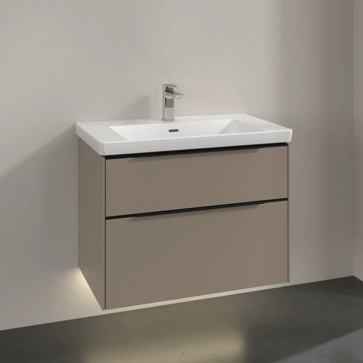 V&b subway 3.0 servantskap 77x57 black taupe m/lys håndtak i volcano