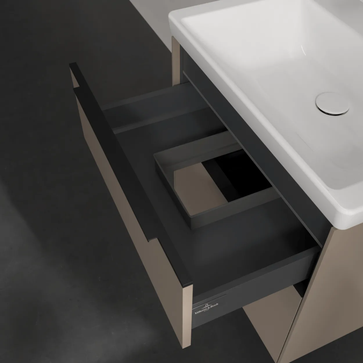 V&b subway 3.0 servantskap 62x57 black taupe m/lys håndtak i volcano