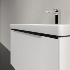 V&b subway 3.0 servantskap 77x42 brilliant white m/lys håndtak i volcano black