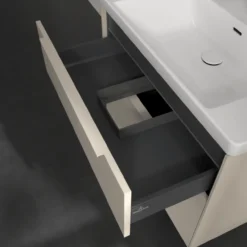 V&b subway 3.0 servantskap 77x57 cashmere grey m/lys håndtak i møbelets farge