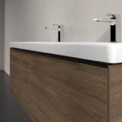 V&b subway 3.0 servantskap 127x42 f/dobbel servant arizona oak m/lys håndtak i volcano black