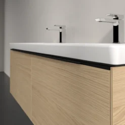 V&b subway 3.0 servantskap 127x42 f/dobbel servant arizona oak m/lys håndtak i volcano black