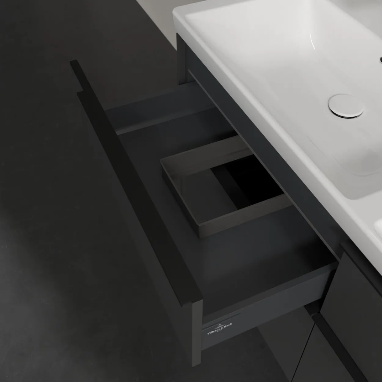 V&b subway 3.0 servantskap 127x57 f/dobbel servant black graphite m/lys håndtak i volcano