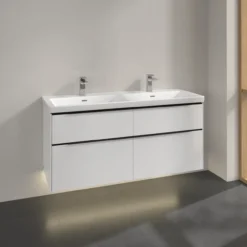 V&b subway 3.0 servantskap 127x57 f/dobbel servant brilliant white m/lys håndtak i volcano black
