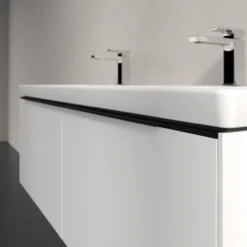 V&b subway 3.0 servantskap 127x42 f/dobbel servant brilliant white m/lys håndtak i volcano black