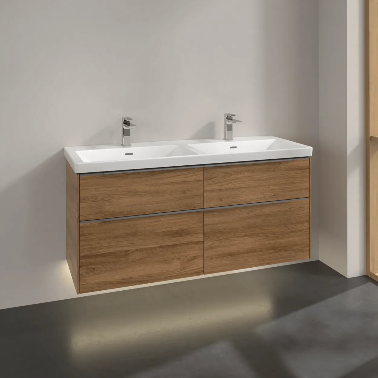 V&b subway 3.0 servantskap 127x57 f/dobbel servant kansas oak m/lys håndtak i krom