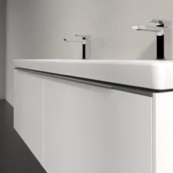 V&b subway 3.0 servantskap 127x42 f/dobbel servant pure white m/lys håndtak i krom