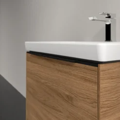 V&b subway 3.0 servantskap 57x42 kansas oak håndtak i volcano black