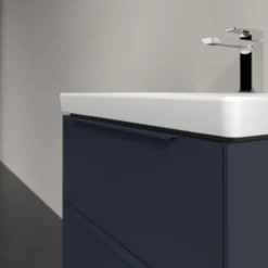 V&b subway 3.0 servantskap 57x47 marine blue m/lys håndtak i møbelets farge