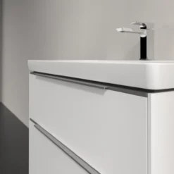 V&b subway 3.0 servantskap 77x57 pure white m/lys håndtak i krom