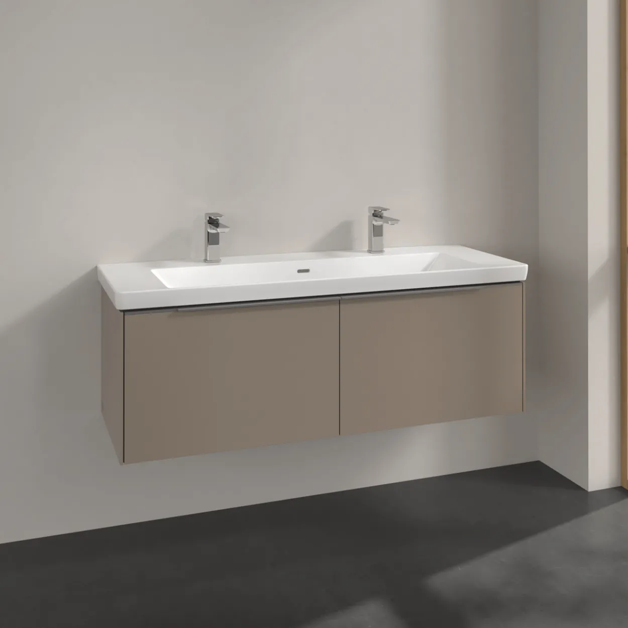 V&b subway 3.0 servantskap 127x42 taupe håndtak i krom