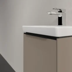 V&b subway 3.0 servantskap 35x42 venstre taupe håndtak i volcano black