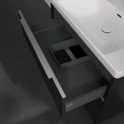 V&b subway 3.0 servantskap 77x57 volcano black håndtak i krom