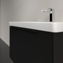 V&b subway 3.0 servantskap 77x42 volcano black håndtak i møbelets farge