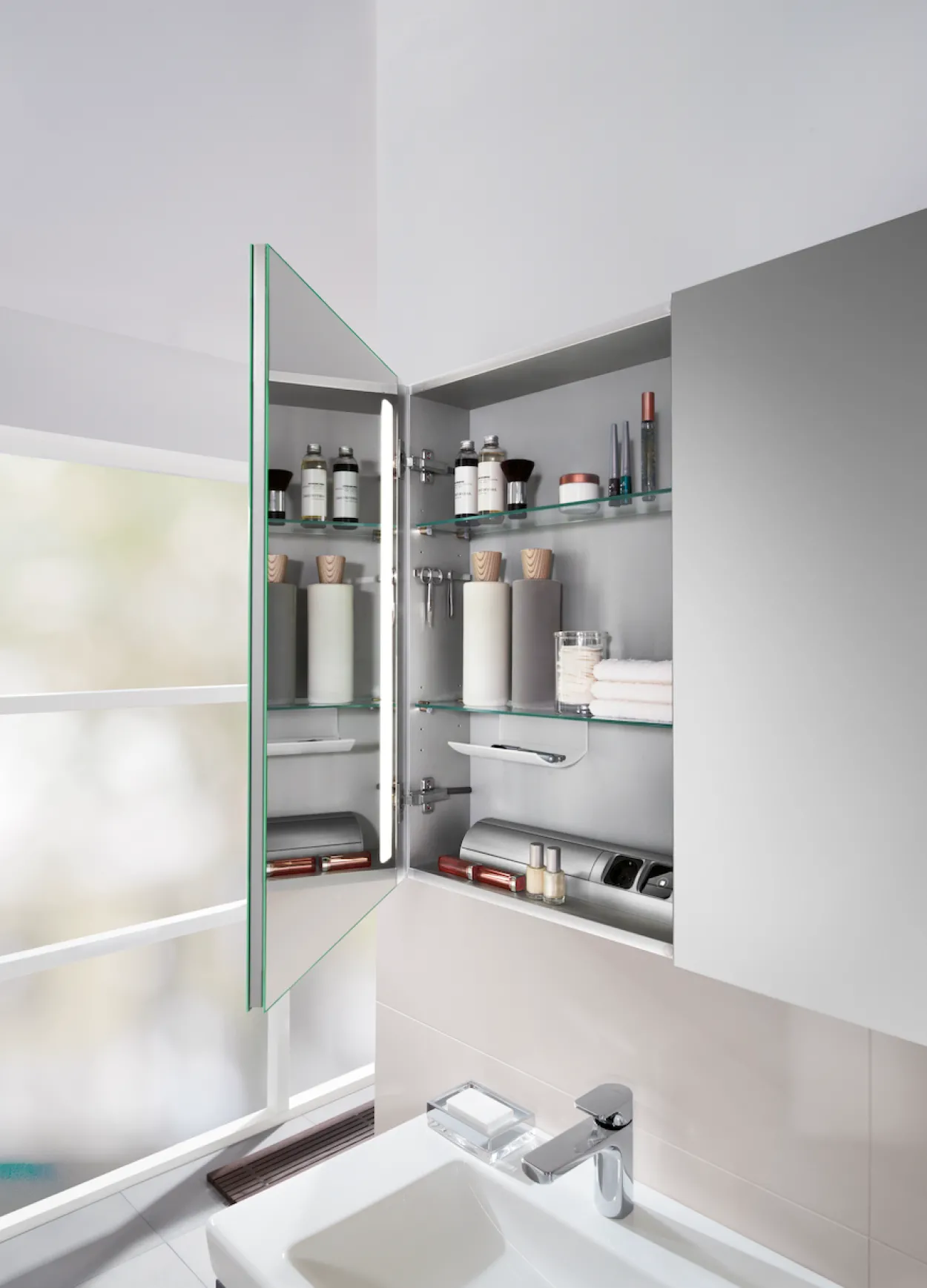 Villeroy & boch my view 14 speilskap med lys 100 x 75 cm