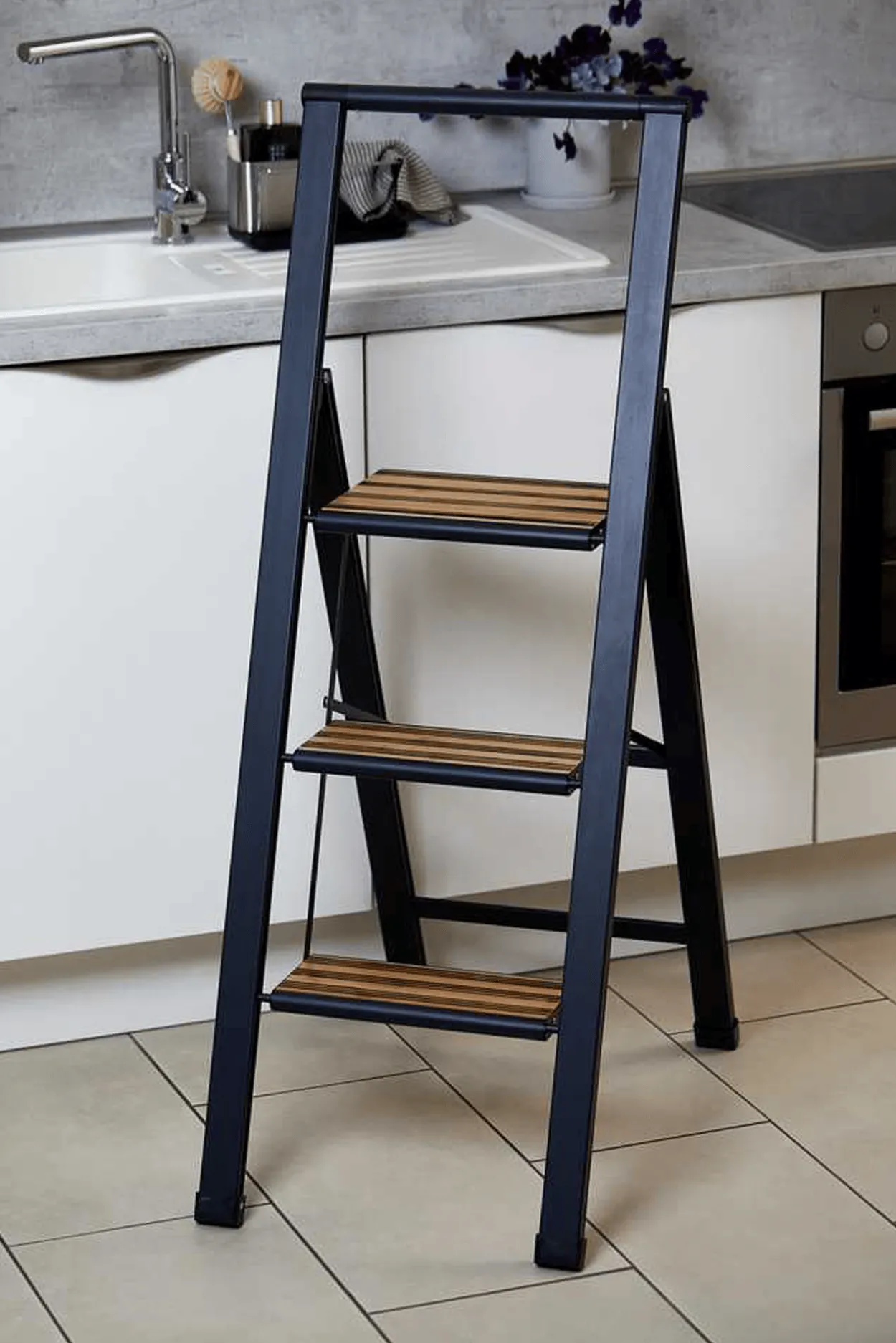 Wenko alu trappestige 3 trinn sort